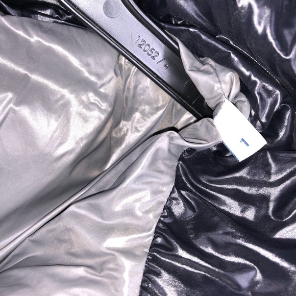 Man’ Moncler Puffer Jacket Size Black 1! 100% Authentic!!! - Picture 7 of 9